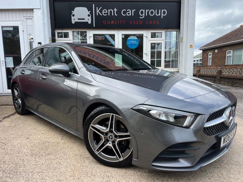 MERCEDES-BENZ A CLASS 1.3 A200 AMG Line